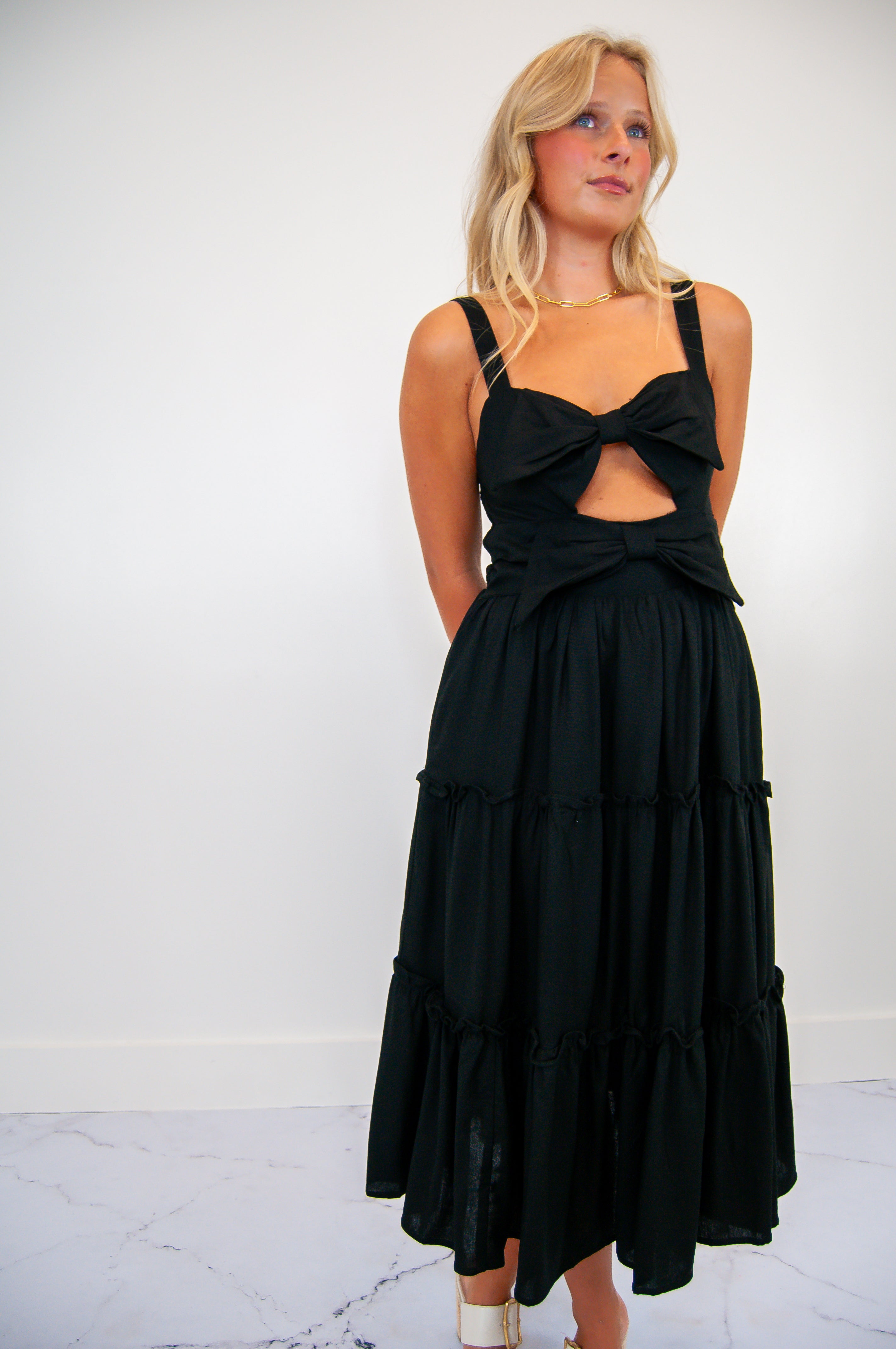 Cut Out Bow Tiered Dress Black